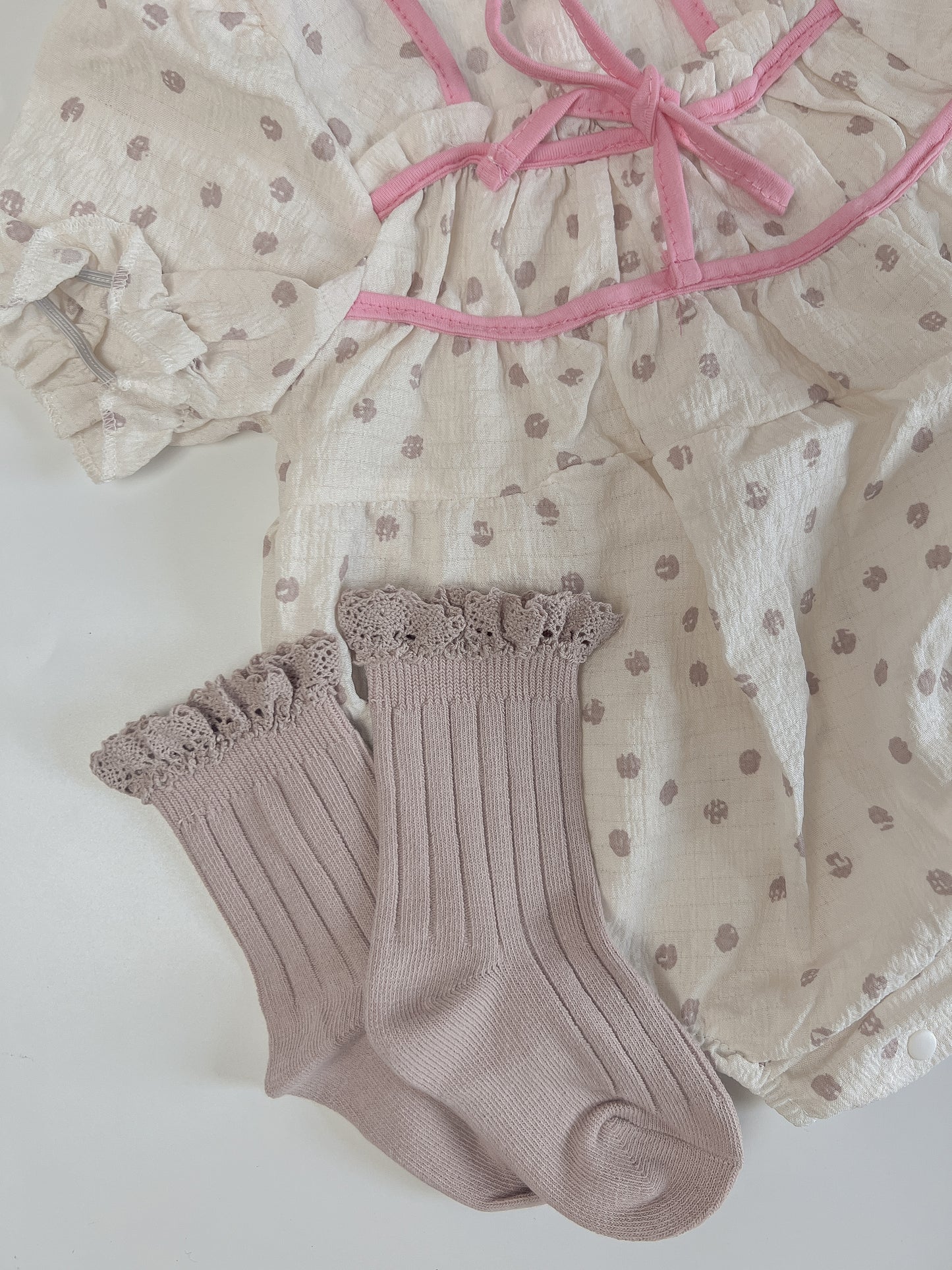 Lottie Mid Length Socks - Blush